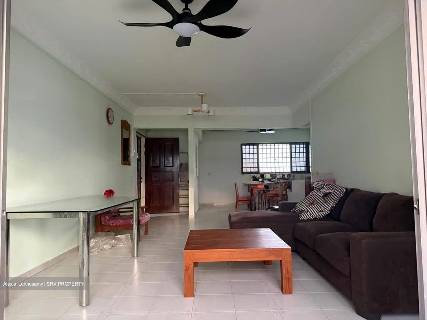 Blk 240 Yishun Ring Road (Yishun), HDB 5 Rooms #557948801